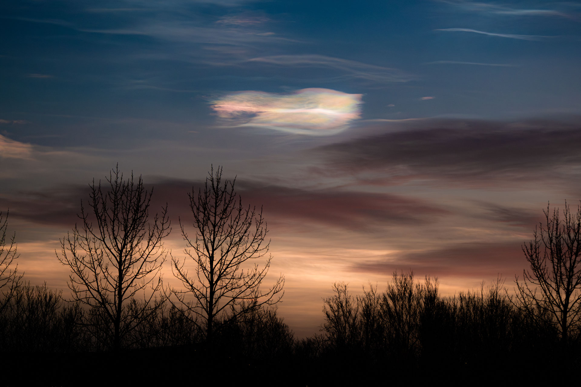 Nacreous cloud near Selfoss, Iceland